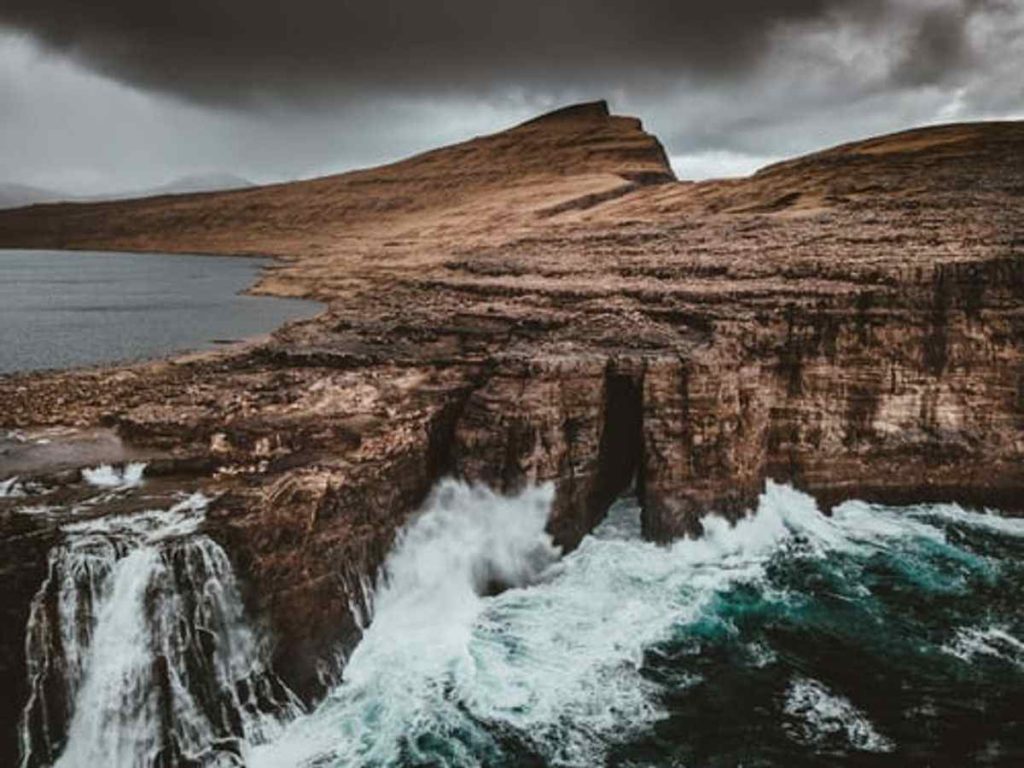cheap islands to visit