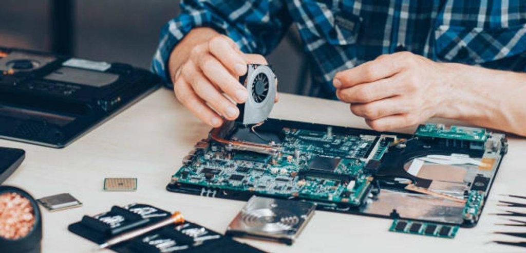 how to fix a laptop