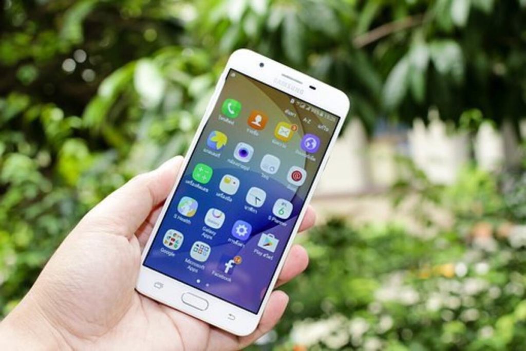 Samsung Galaxy A80 Review