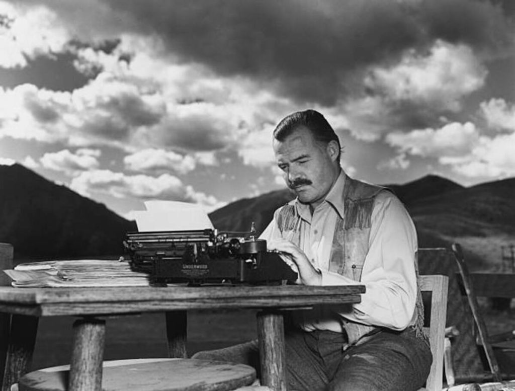 ernest hemingway biography