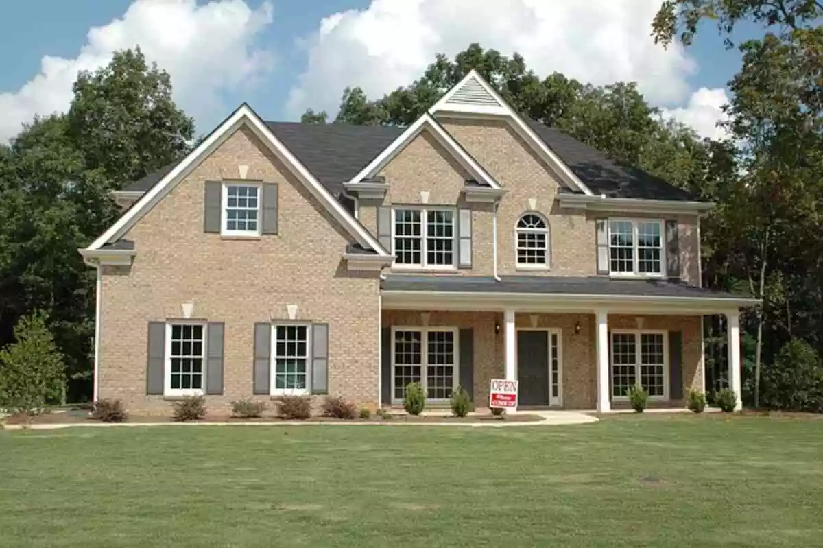 Simple Ways to Invest in Real Estate