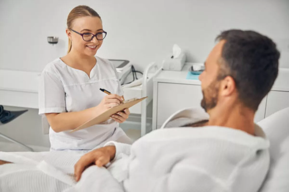 How to Write a Review for a Beautician
